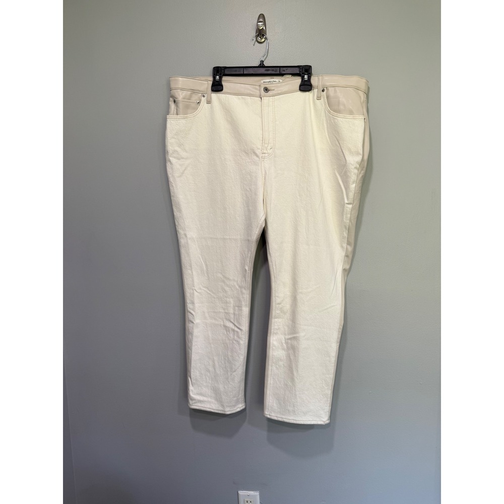 Abercrombie & Fitch Womens 37/24 short‎ The Slim Straight Ultra High Rise Pants